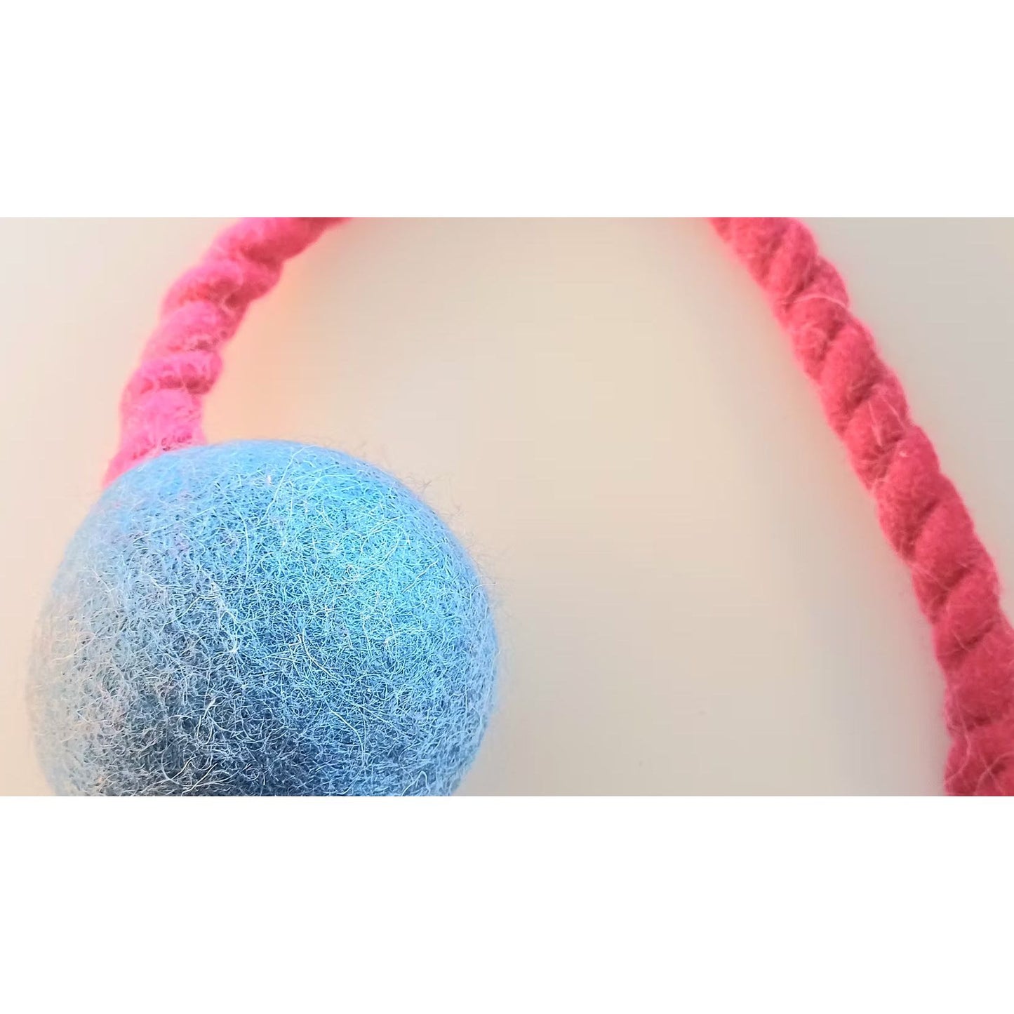 Jumping Schleuder-Filzball