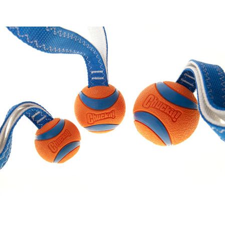 Chuckit! Ultra Tug - Ball mit Handschlauf