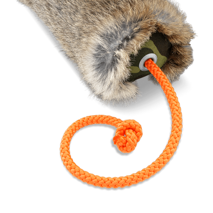 Futterdummy mit Kaninchenfell